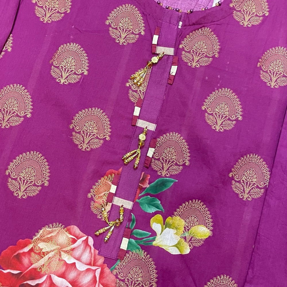 Pakistani dress - Picture 2 of 5